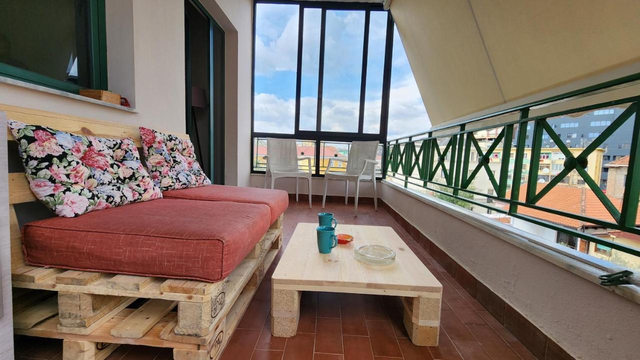 Star Apartment Tiranë Luaran gambar